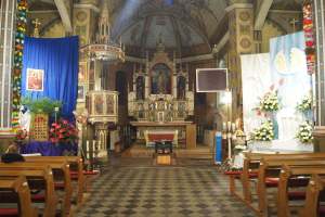 Wystroj Kościoła oraz  poświęcenie pokarmów